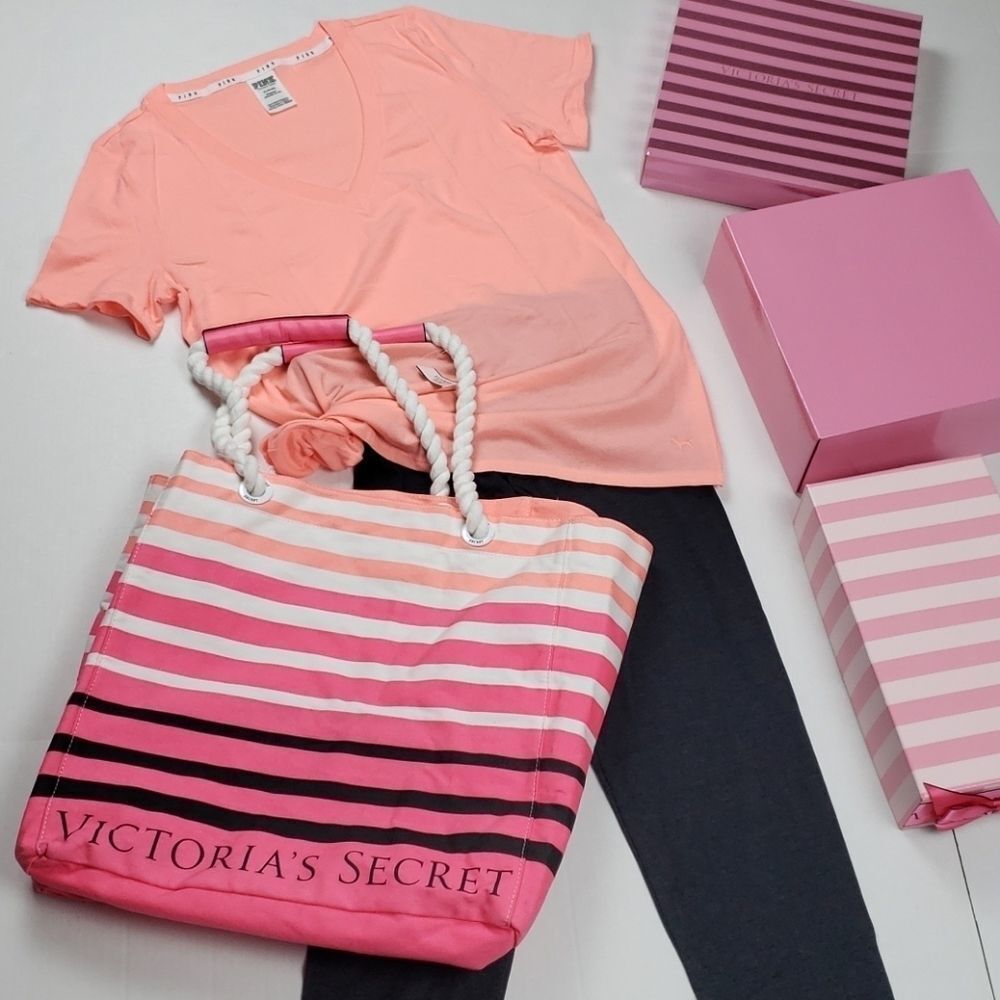 Pink VS lot bundle - Tee Legging Bag